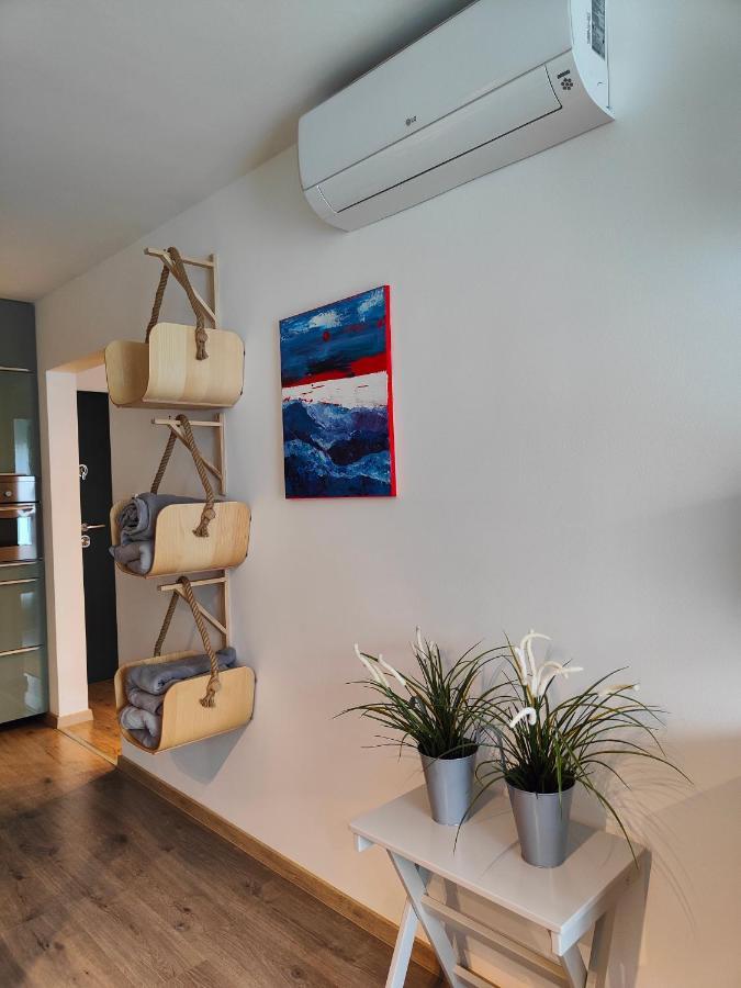 Beachfront Paradise Ezuest Panorama Lakeview Apartment With Panoramic Terrace Siófok Exterior foto